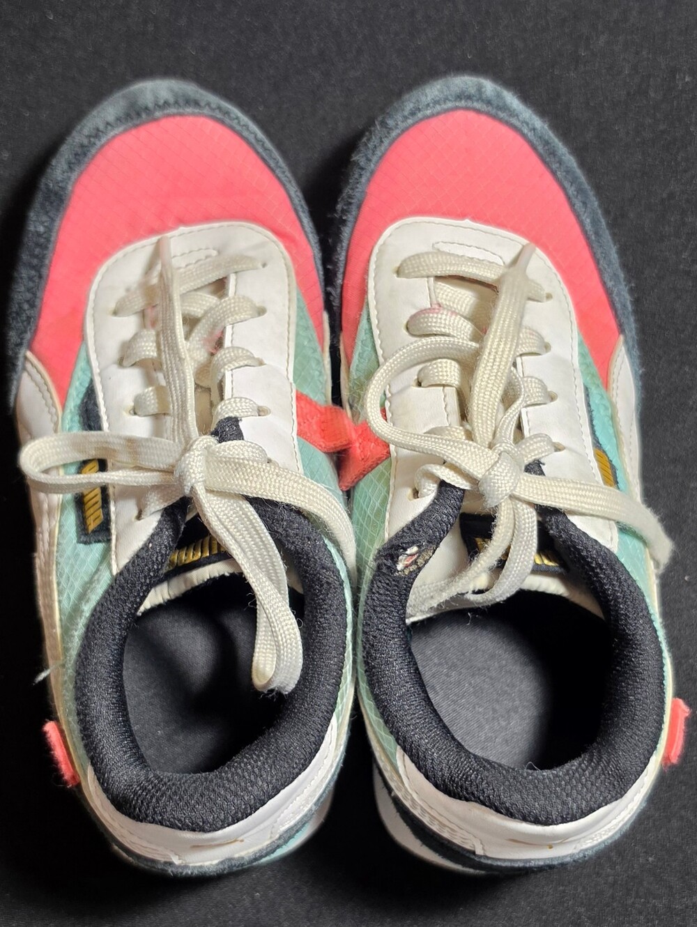 PUMA Retro Runner Sneakers in Coral, Teal & Black - Picture 5 of 12